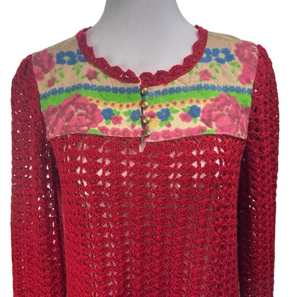 Free People Crochet Quilted Floral Sweater Red Boho Artsy Size Medium - Picture 2 of 8
